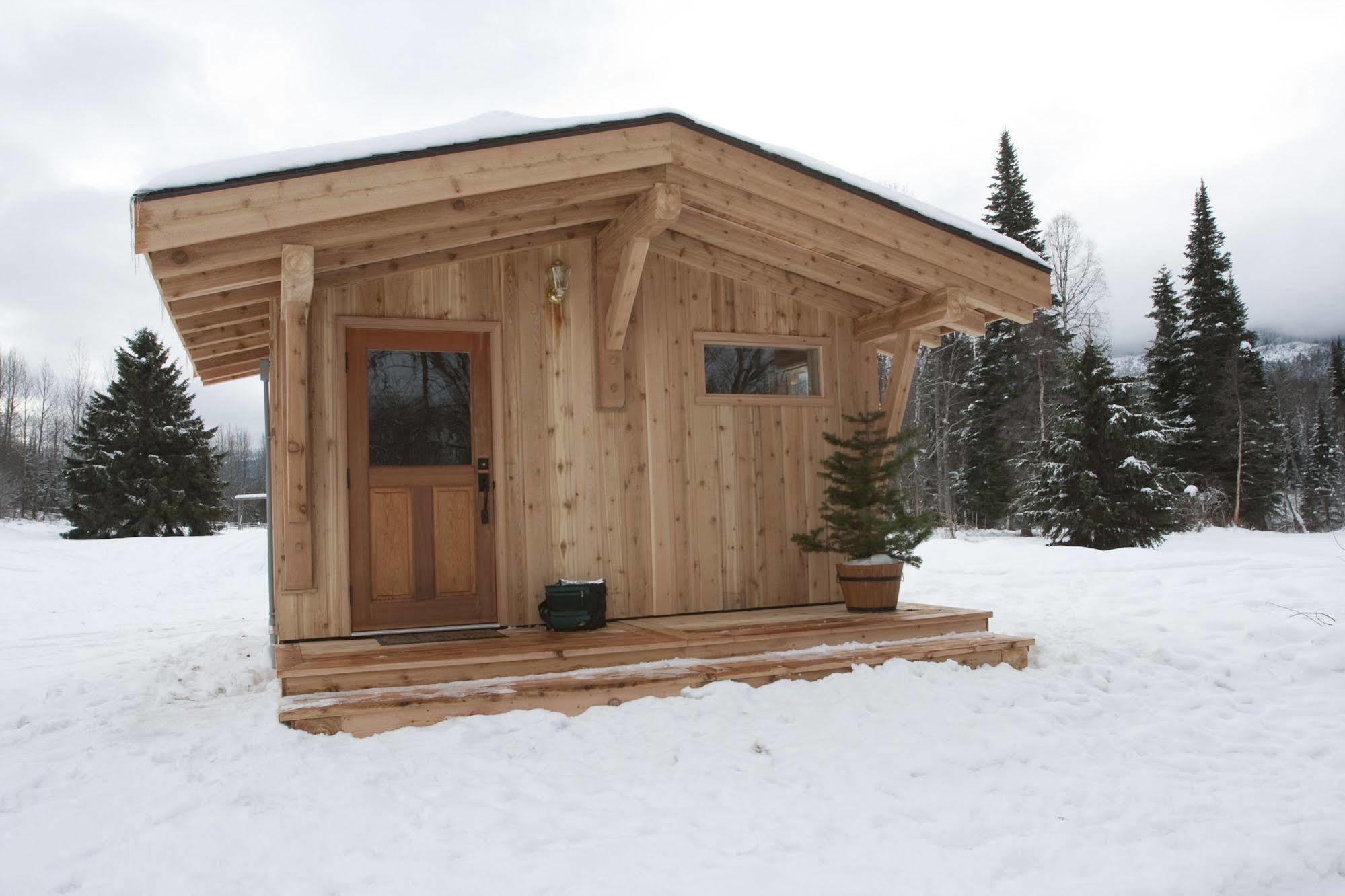 Bear Claw Lodge Kispiox Exterior photo